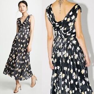 Self Portrait - floral Plisse dress (size 4) - new with tags